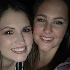 Meet your Posher, Whitney